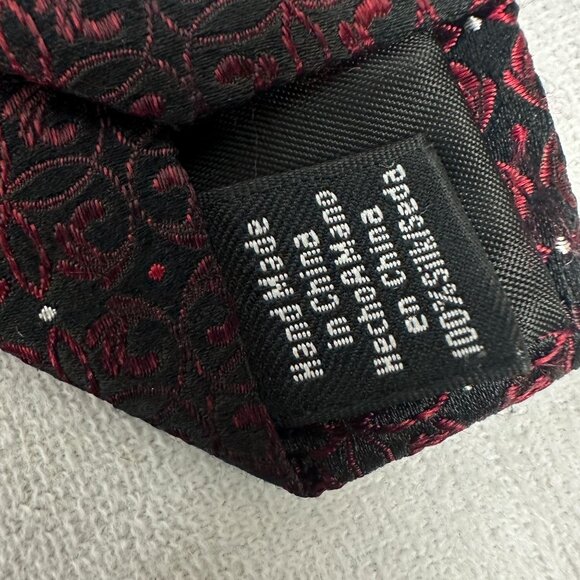 Van Heusen Black And Red Patterned Silk Tie Floral Modern Neckwear Menswear - Picture 4 of 4